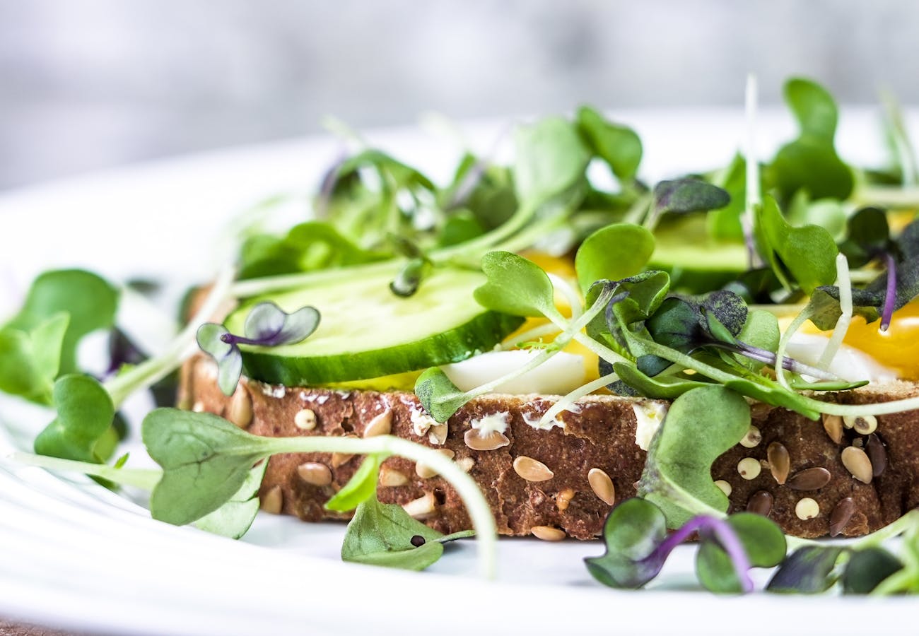 How to Choose Foods for an Effective Fitness Diet and boost your fitness performance Transform your fitness journey with our comprehensive diet guides. Learn how to eat right, boost energy, and enhance performance for lasting results.